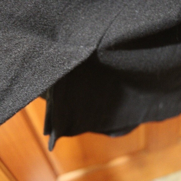Banana Republic Little Black Dress Wool Blend Career Dress Ruffle Bodice 14 - Picture 12 of 12